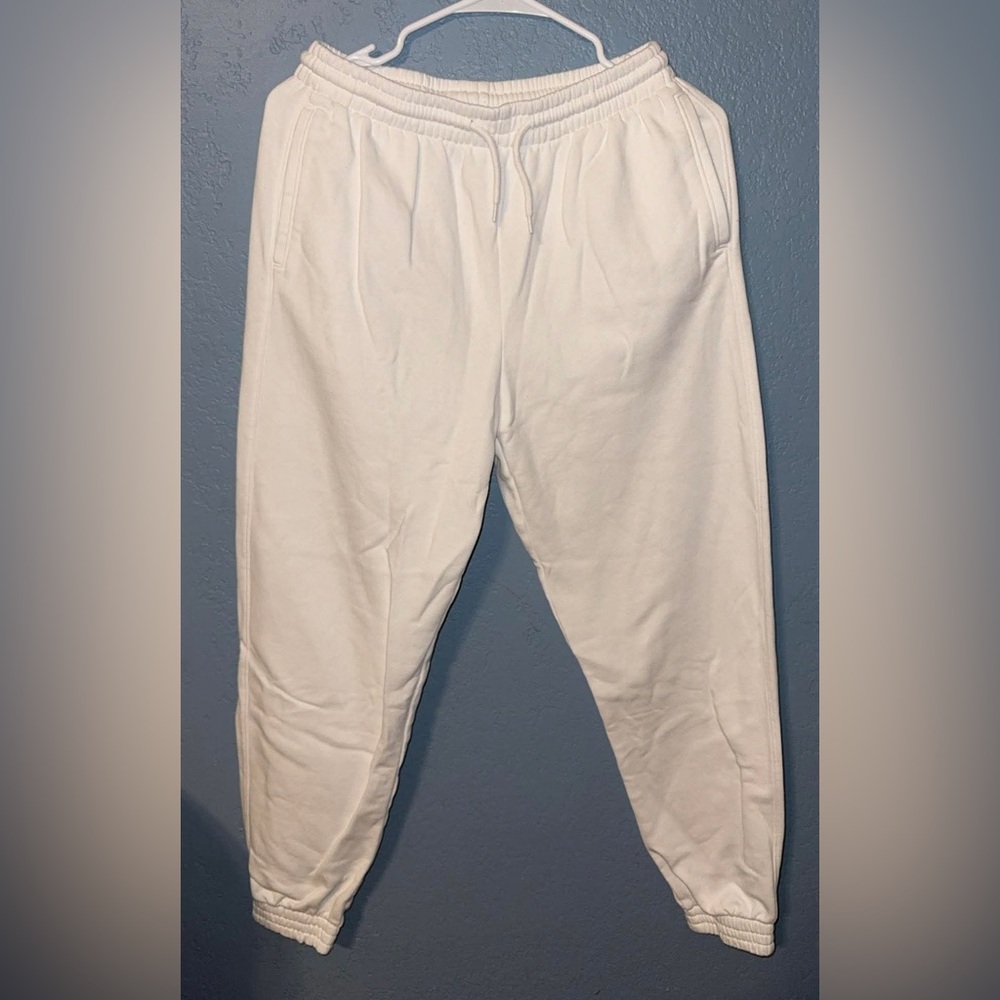 H&M White Men's Jogger Sweatpants - Elastic Waist & Cuffed Ankles